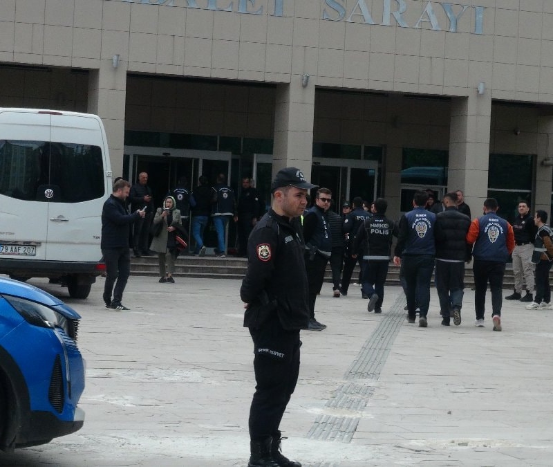 Kilis'te 'bahis' ve 'kara para aklama' operasyonu: 23 kişi tutuklandı