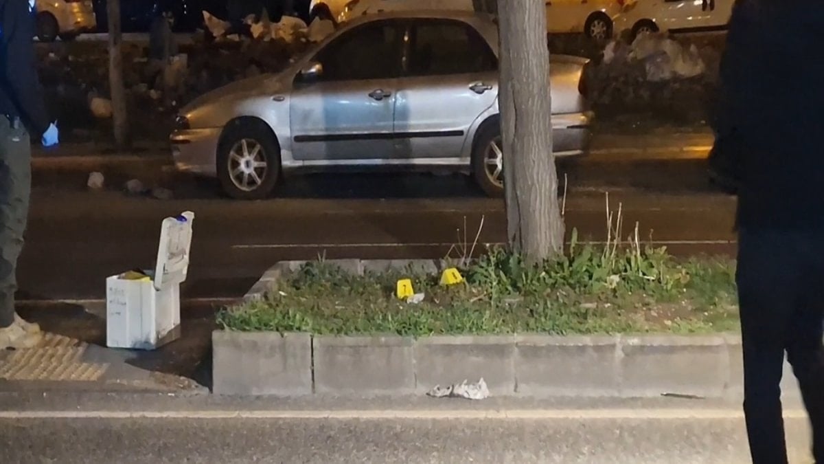 Diyarbakır'da eşini katletti, kızını yaraladı