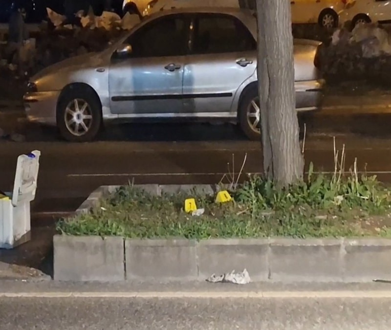 Diyarbakır'da eşini katletti, kızını yaraladı