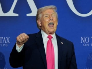 ABD Başkanı Trump: Hürmüz Boğazı açıldıktan sonra NATO'dan bir telefon aldım