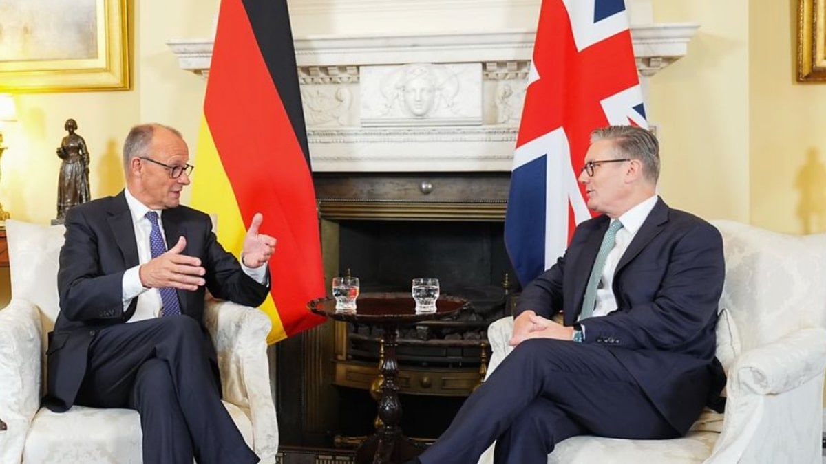 Almanya ve İngiltere'den Hürmüz Boğazı açıklaması