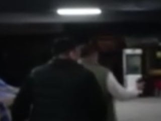 Zonguldak'ta tüfekle iş yerine kurşun yağdıran şahıs kameraya yansıdı