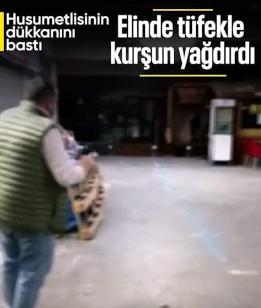 Zonguldak'ta tüfekle iş yerine kurşun yağdıran şahıs kameraya yansıdı