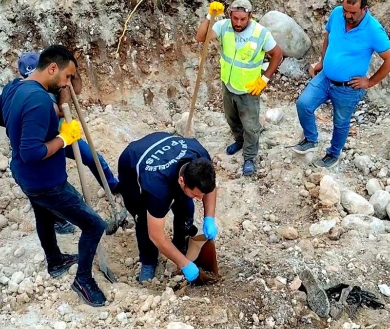 Malatya'da depremde yıkılan evin temelinde bulunan cesetle ilgili iki sanığa müebbet