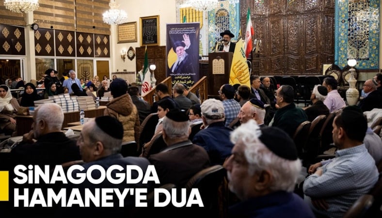 Tahran'daki Yusufabad Sinagogu'nda Ali Hamaney için anma töreni