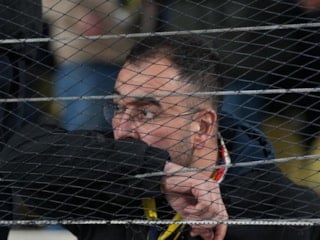 Fenerbahçe taraftarı son dakikada yenilen golden sonra büyük üzüntü yaşadı