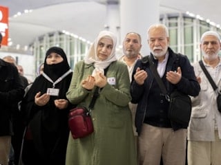 İlk hac kafilesi kutsal topraklara uğurlandı