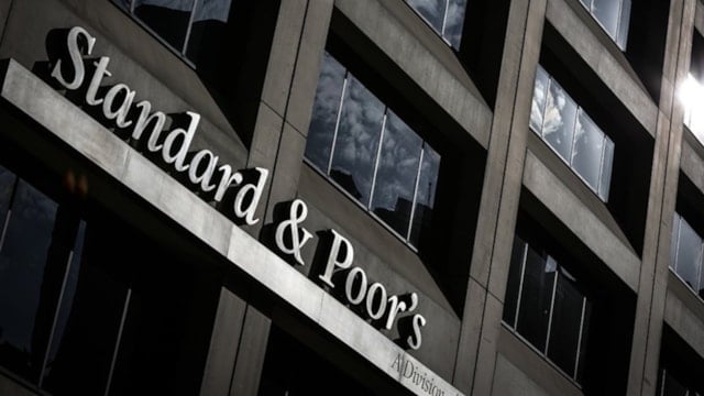 Standard&Poor's, Türkiye'nin kredi notunu teyit etti