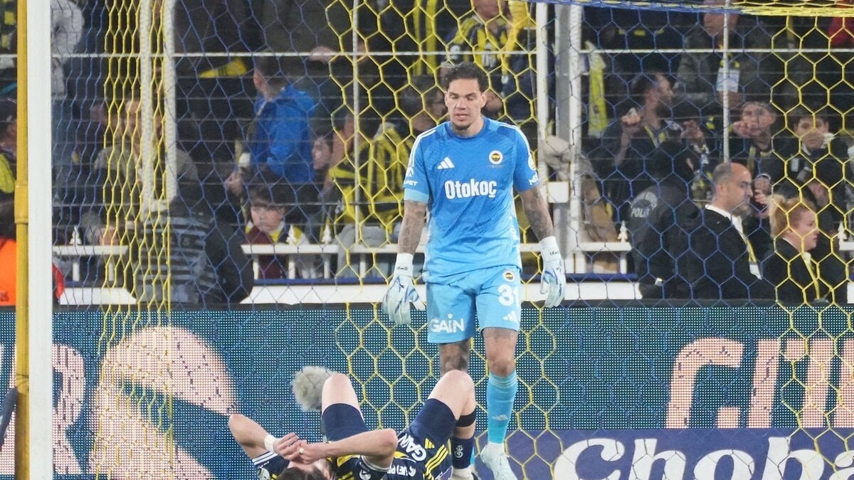 Son dakikada yaptığıyla tepki toplamıştı: Ederson'un hatası Brezilya'da gündem oldu