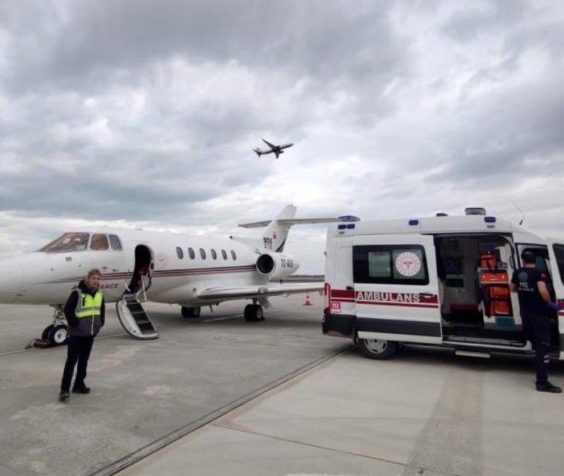 Van’da hayat kurtaran sevk: 2 günlük bebek, ambulans uçakla İstanbul’a ulaştırıldı