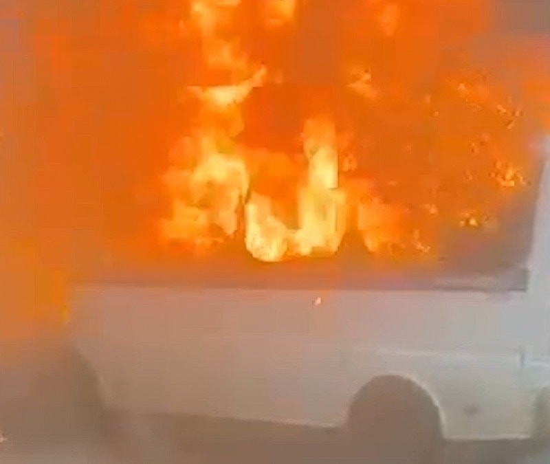 Kırıkkale’de park halindeki minibüste yangın