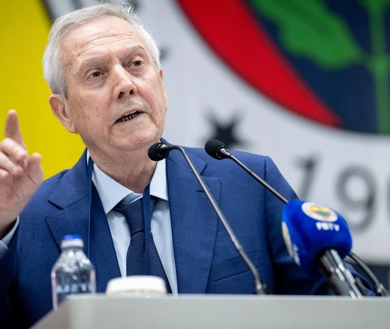 Aziz Yıldırım'dan yapılan transferlere sert sözler: Kim aldı bunları?