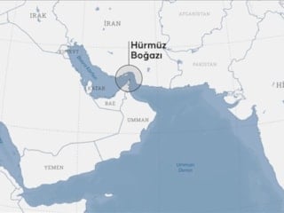 Hürmüz Boğazı’nı geçmeye çalışan iki gemi silahlı saldırıya uğradı