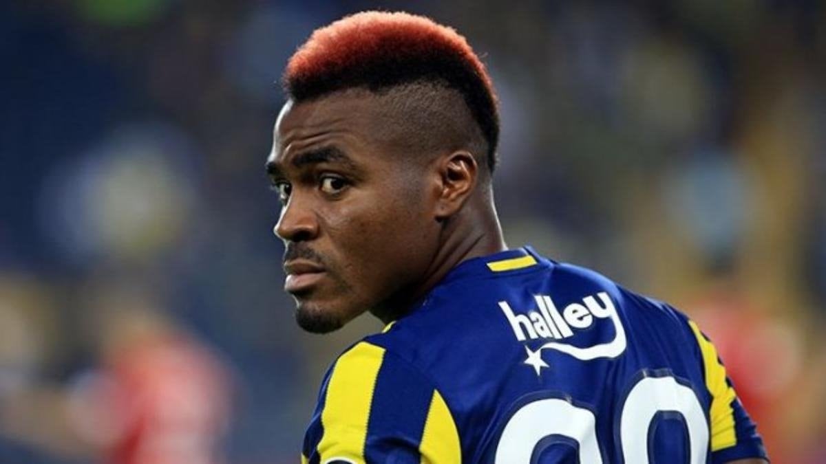 Emmanuel Emenike'den Aziz Yıldırım paylaşımı