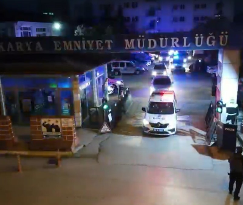 Sakarya merkezli 13 ilde yasa dışı bahis operasyonu: 53 tutuklama