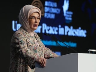 Emine Erdoğan’dan Gazze için eğitim çağrısı