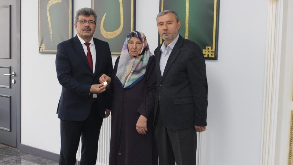 Ordu'da 65 yıllık hatıra eğitime bağışlandı: Mehir altınları hafızlar için harcanacak