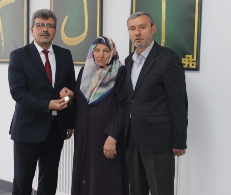 Ordu'da 65 yıllık hatıra eğitime bağışlandı: Mehir altınları hafızlar için harcanacak