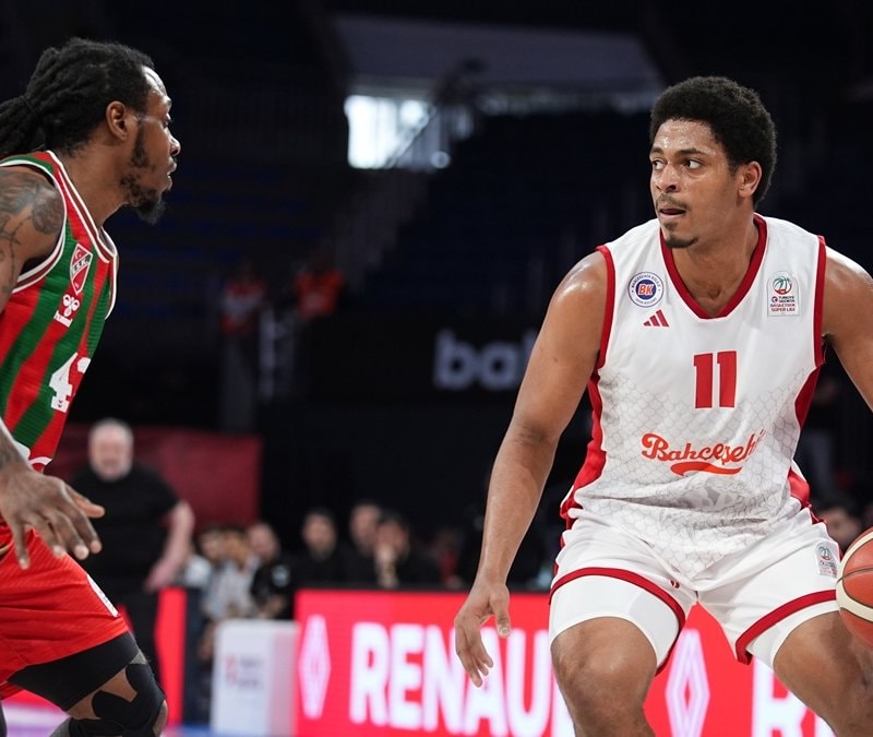 Karşıyaka, Bahçeşehir Koleji'ni yendi