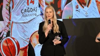 Kadınlar EuroLeague'in en değerli oyuncusu Galatasaraylı Dorka Juhasz seçildi