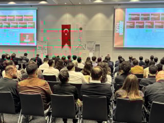 Almanya’da Türk öğrenciler savunma sanayisiyle buluştu