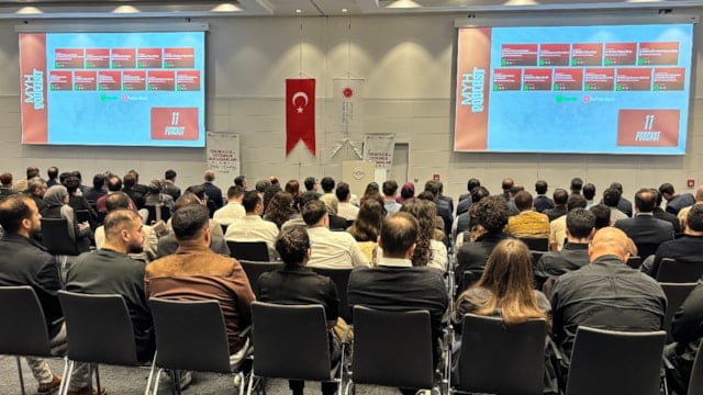 Almanya’da Türk öğrenciler savunma sanayisiyle buluştu