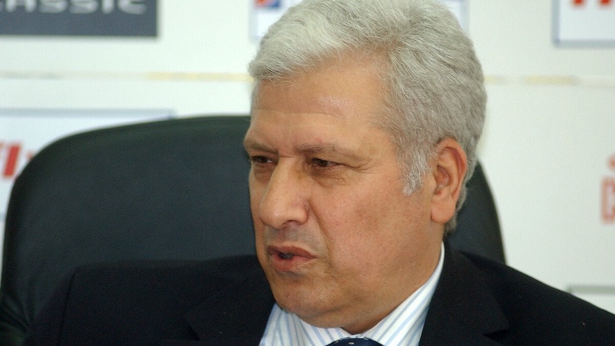 Trabzonspor'un eski başkanı Atay Aktuğ hayatını kaybetti