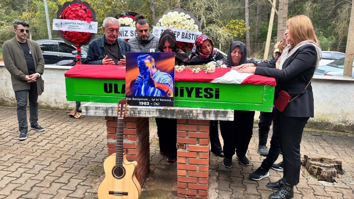 Muğla’da şarkıcı Rıza Tamer Şişman son yolculuğuna uğurlandı