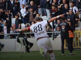 Altay, son haftada 3. Lig'de kaldı