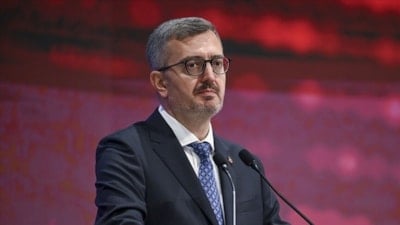 Burhanettin Duran: Türkiye, diplomasiyi çözümün merkezi haline getiriyor