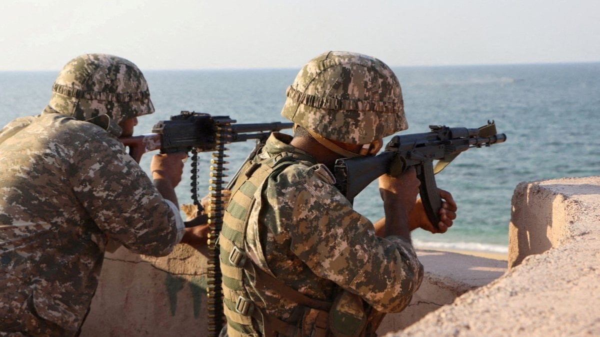 İran'dan Hürmüz Boğazı için net uyarı: Yaklaşan hedef olur