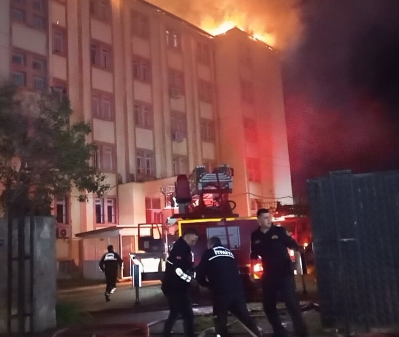 Aydın’da Fen Lisesi pansiyonunda yangın: 46 öğrenci tahliye edildi