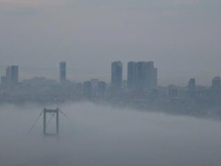 İstanbul'da sabah saatlerinde sis etkili oldu