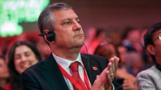 Özgür Özel, bir kez daha Türkiye'yi şikayet etti