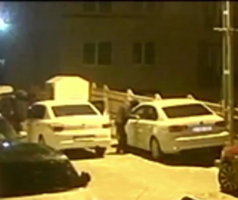 İstanbul'da lüks otomobillerde hırsızlık