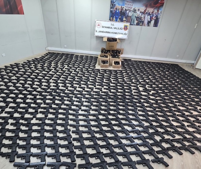 İstanbul'da silah ticareti yapanlara operasyon