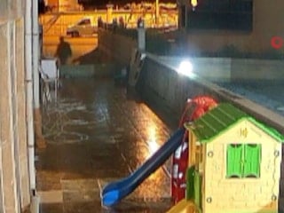 Antalya'da otopark boşluğundan düşerek hayatını kaybetti