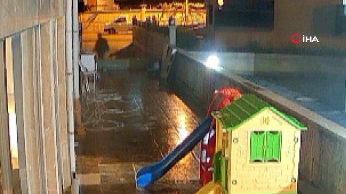 Antalya'da otopark boşluğundan düşerek hayatını kaybetti