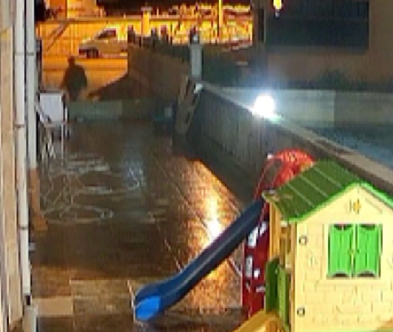 Antalya'da otopark boşluğundan düşerek hayatını kaybetti