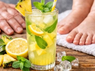 Ödem limonatası: Vücuttaki ödemi emen içecek
