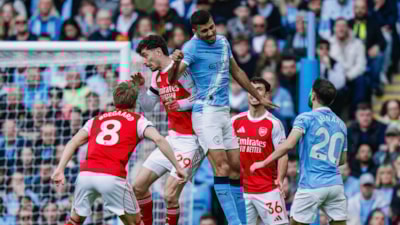 Manchester City, Arsenal'i devirdi