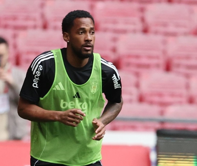 Amir Murillo: İkinci yarıya uyuyarak girdik