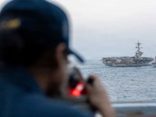 Donald Trump, Hürmüz'de İran'a ait kargo gemisini vurduklarını duyurdu