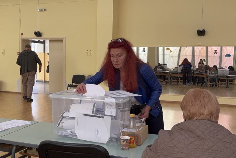 69e5630d951e8888__w1200xh805 Bulgaristan'daki genel seçimde sandıklar kapandı