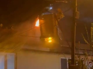 Bolu’da 2 katlı evin bacasında yangın