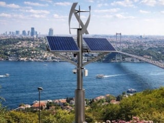 Akıllı şehirlerde klasik aydınlatma direklerinin yerini yeni nesil çözümler alıyor