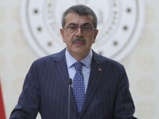 Yusuf Tekin: Okullarda en küçük bir tavize izin vermeyeceğiz