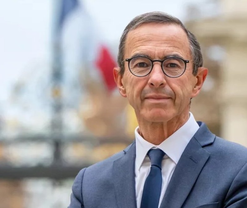 Fransa’da Cumhuriyetçilerin 2027 adayı netleşti