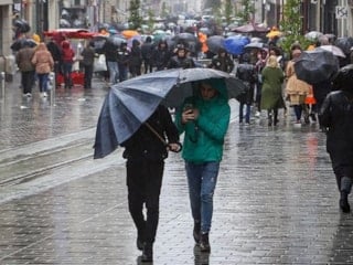 İstanbul’a çarşamba uyarısı: 10 derece birden düşecek