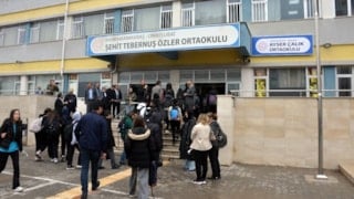 Kahramanmaraş'ta Ayser Çalık Ortaokulu, yeni binasında eğitime başladı